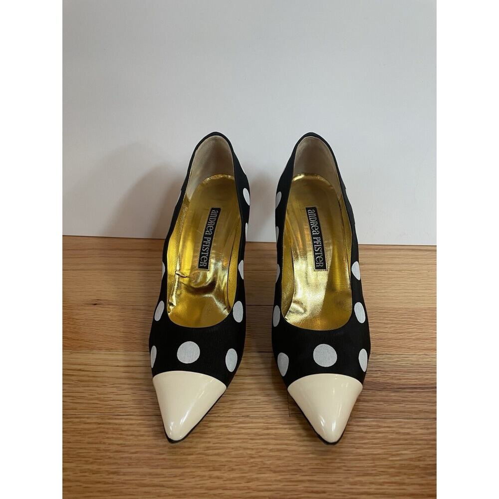 RARE Vintage Andrea Pfister Polka Dot heels with cap toe.‎